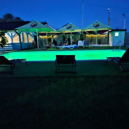 Splendoarea Deltei Hotel Maliuc Exterior foto